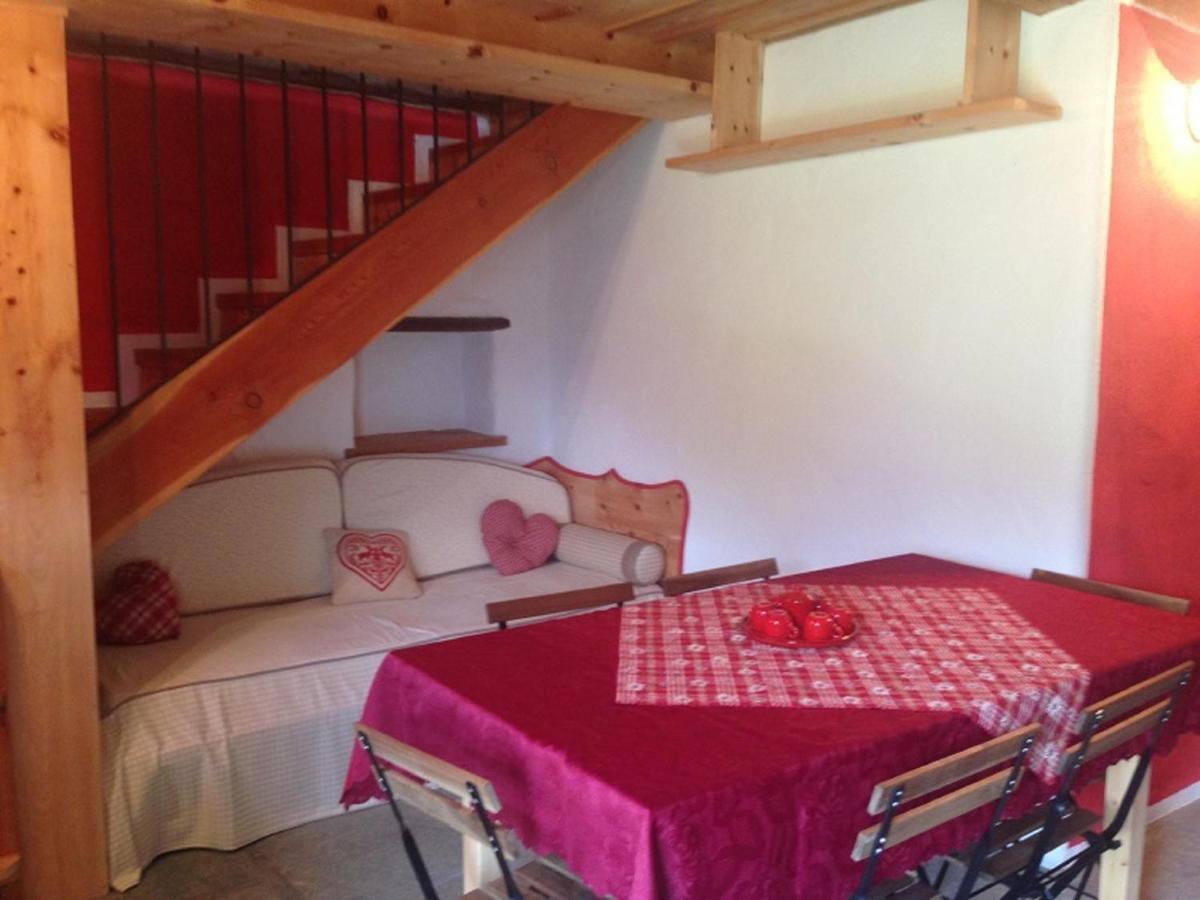 Baite Cialvrina Villa Gressoney-Saint-Jean Værelse billede